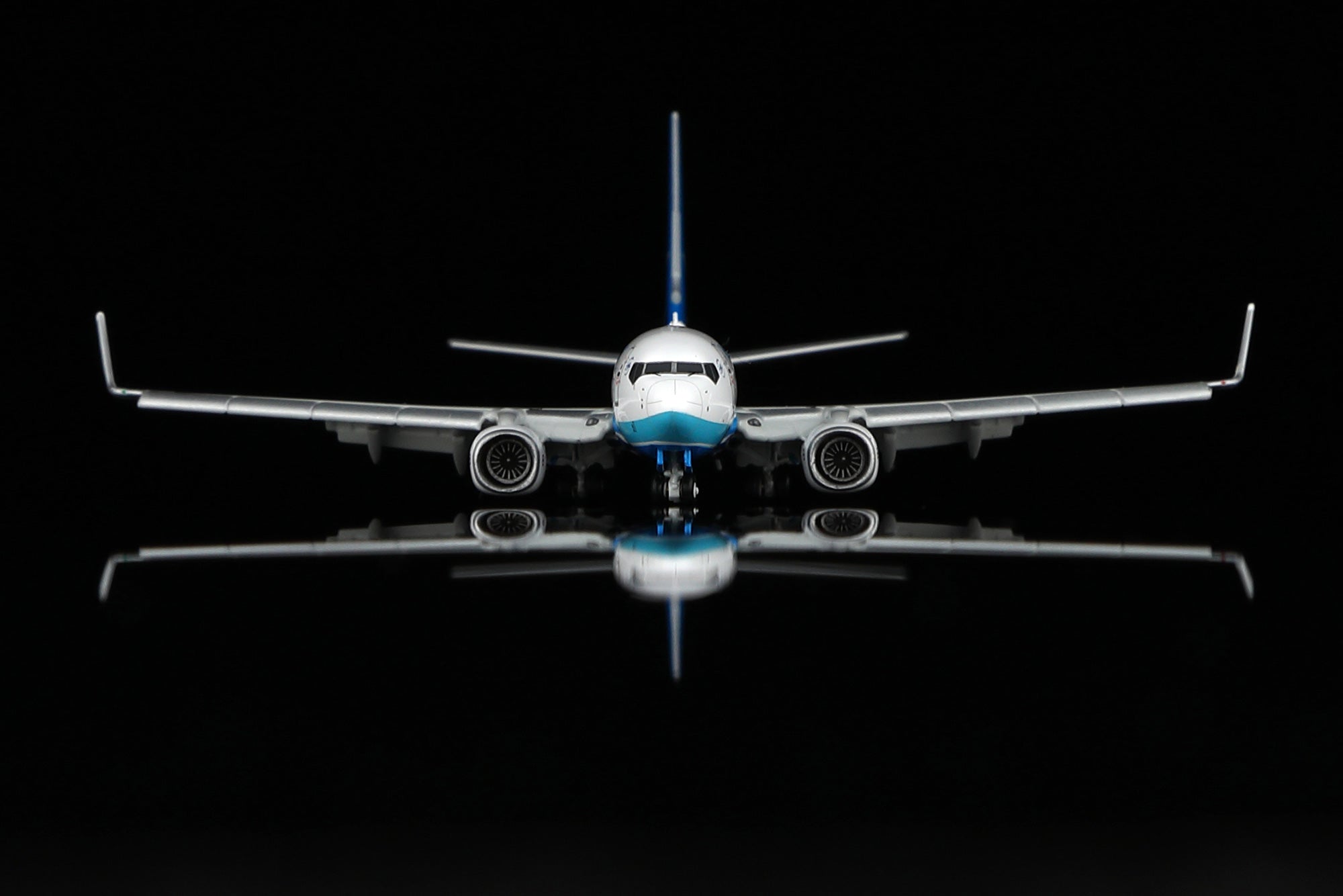 Xiamen Airlines Boeing 737-800 B-1287 Flap-down